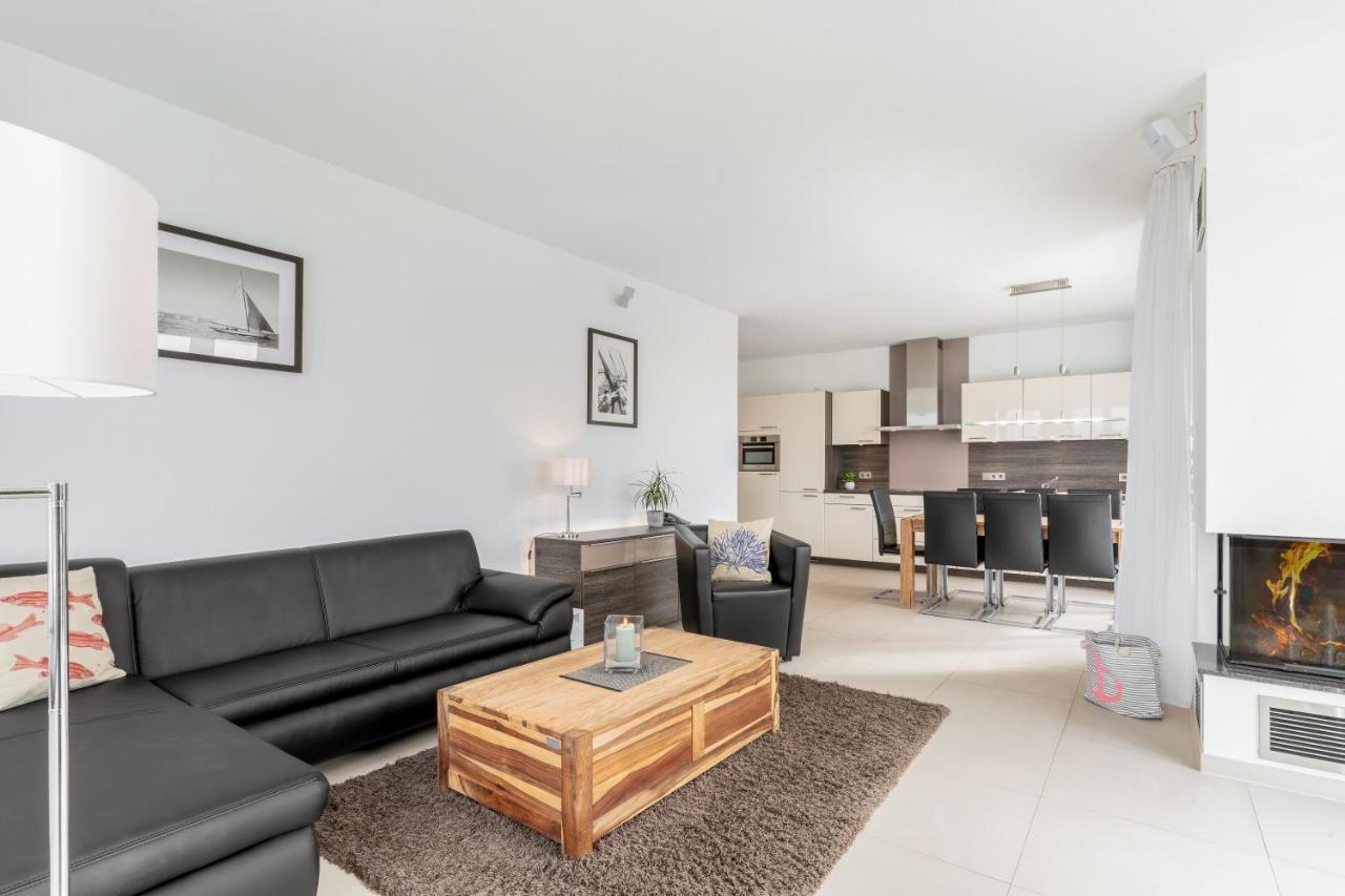 Ferienwohnung Yachtclub Тимендорфер Странд Екстериор снимка